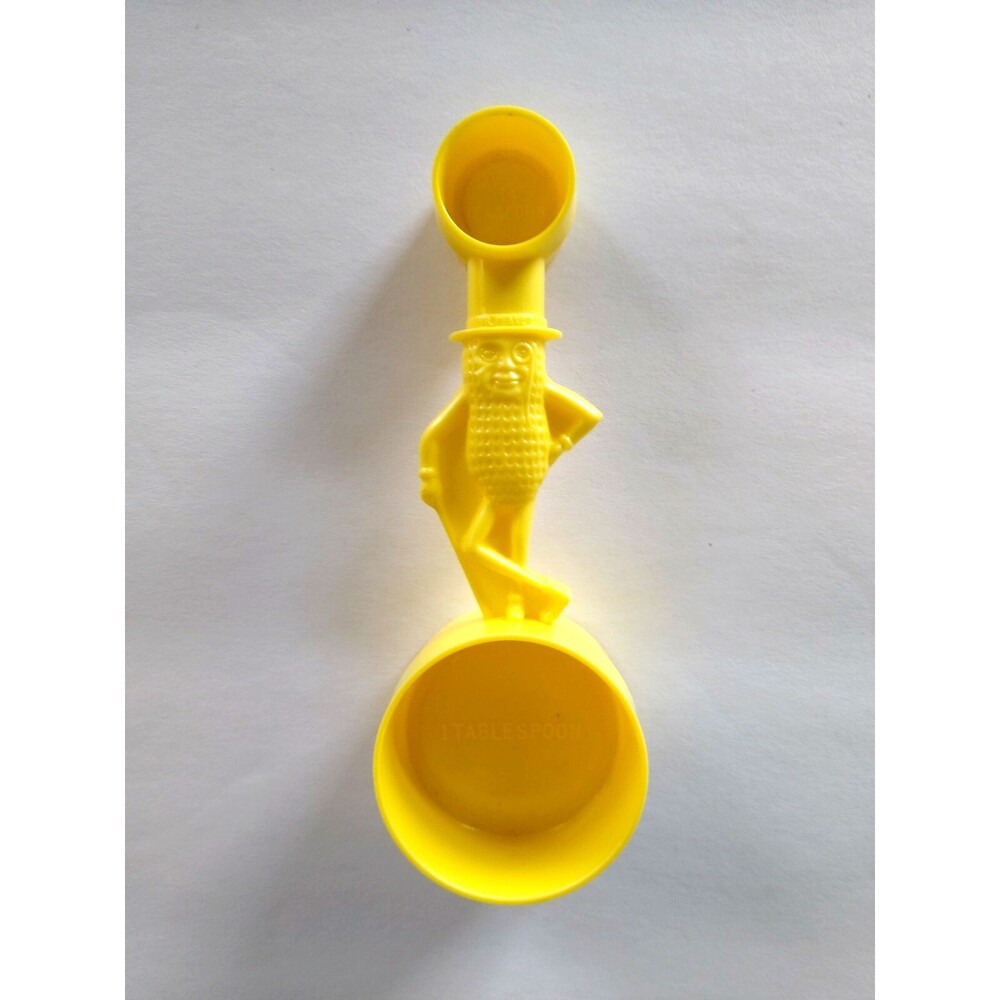 Mr Peanut Yellow Measuring Spoon Scoop 1950's Planters Peanuts Retro Vintage